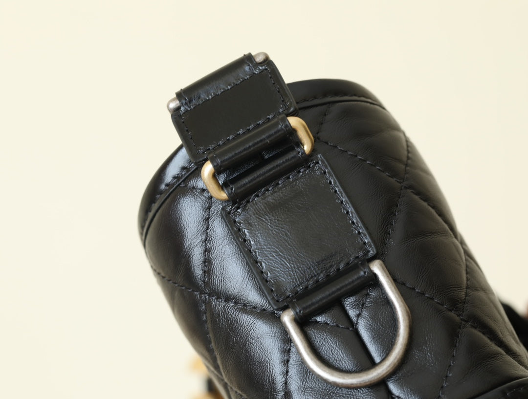 [Luxe]0528 Quilted distressed calfskin Small Black