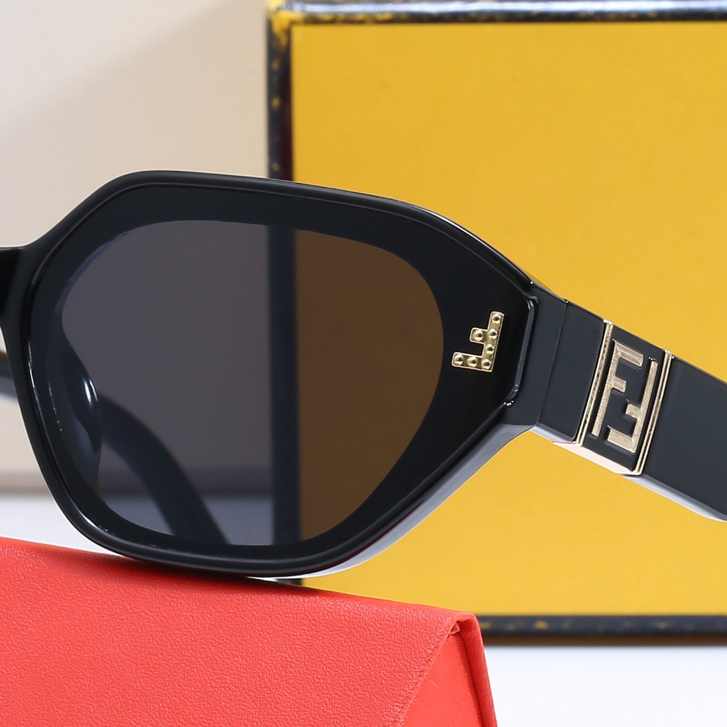 [Luxe]Hexagonal Cat Eye Sunglasses 58033