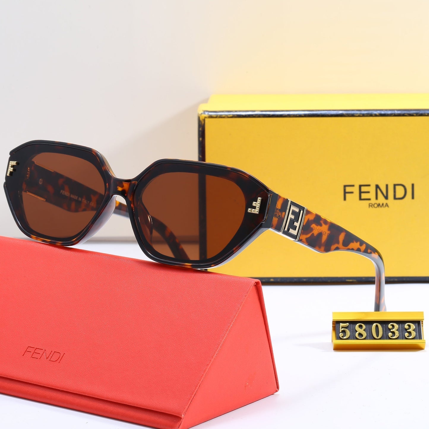 [Luxe]Hexagonal Cat Eye Sunglasses 58033