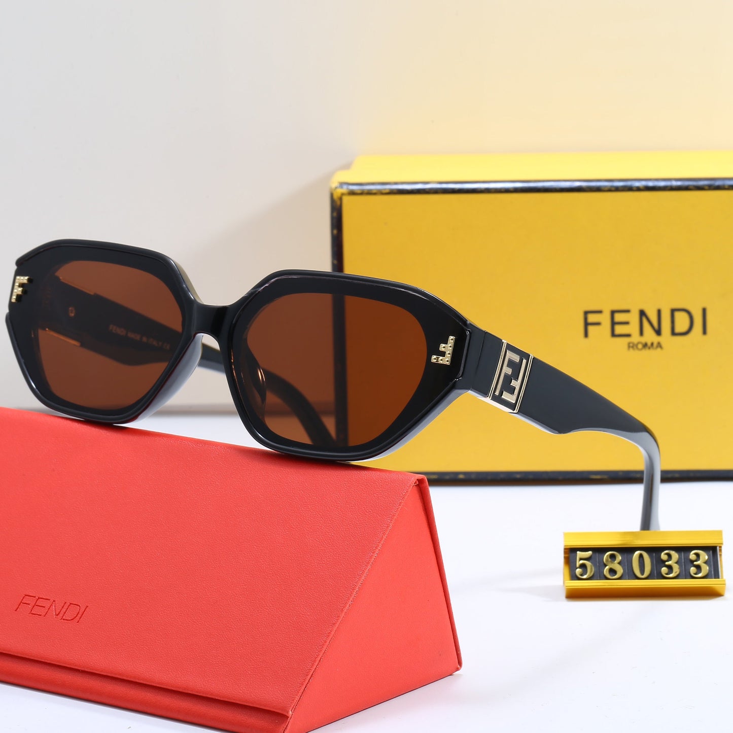 [Luxe]Hexagonal Cat Eye Sunglasses 58033