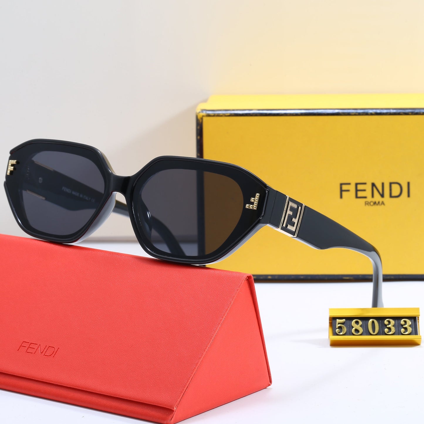 [Luxe]Hexagonal Cat Eye Sunglasses 58033