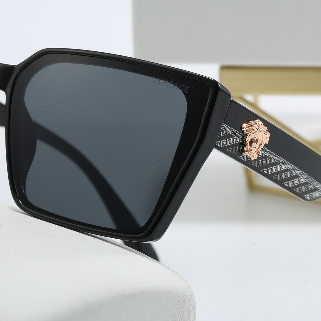 [Luxe]Square Frame Retro Sunglasses