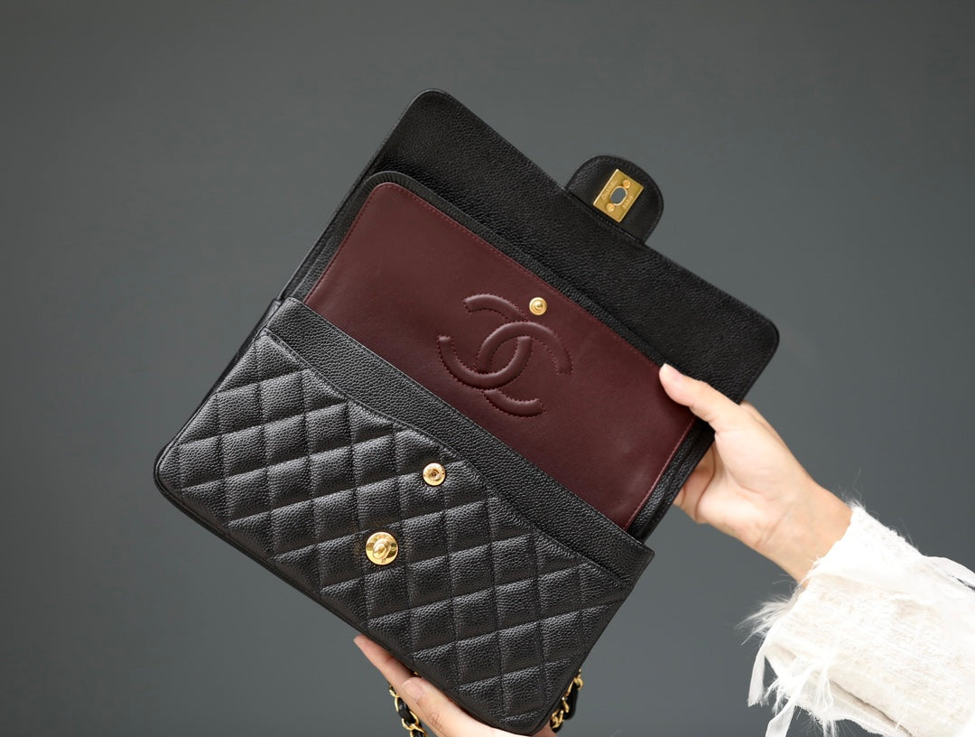 [Luxe]0528 Medium Classic Handbag Grained Calfskin