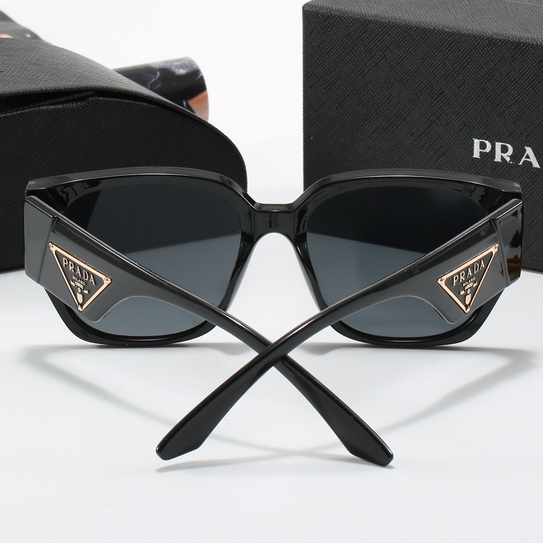 [Luxe]Thick Frame Retro Sunglasses