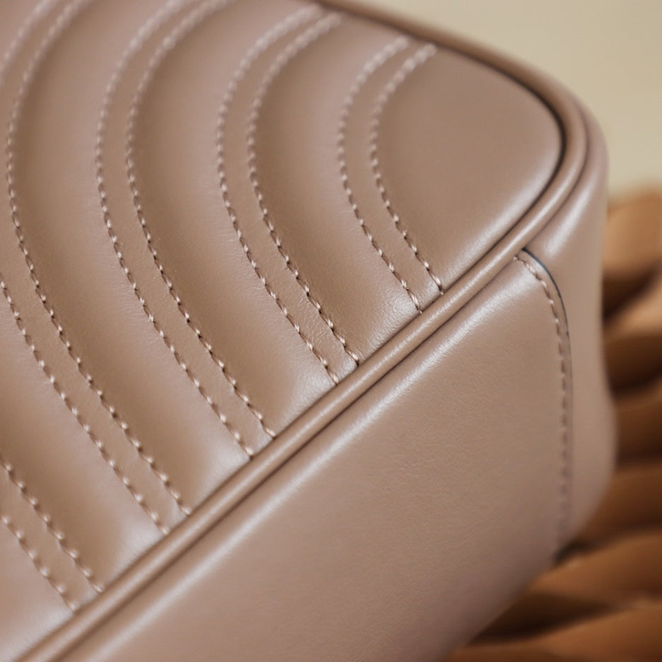 [Luxe]0528 milk tea color Small GG Marmont 2.0 Shoulder Bag