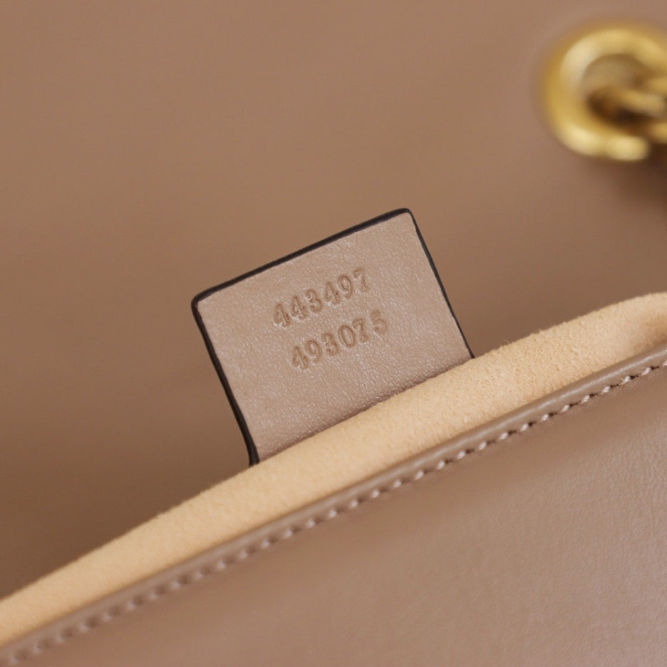 [Luxe]0528 milk tea color Small GG Marmont 2.0 Shoulder Bag