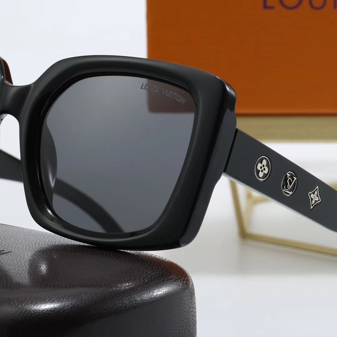 [Luxe]Square Frame Retro Sunglasses