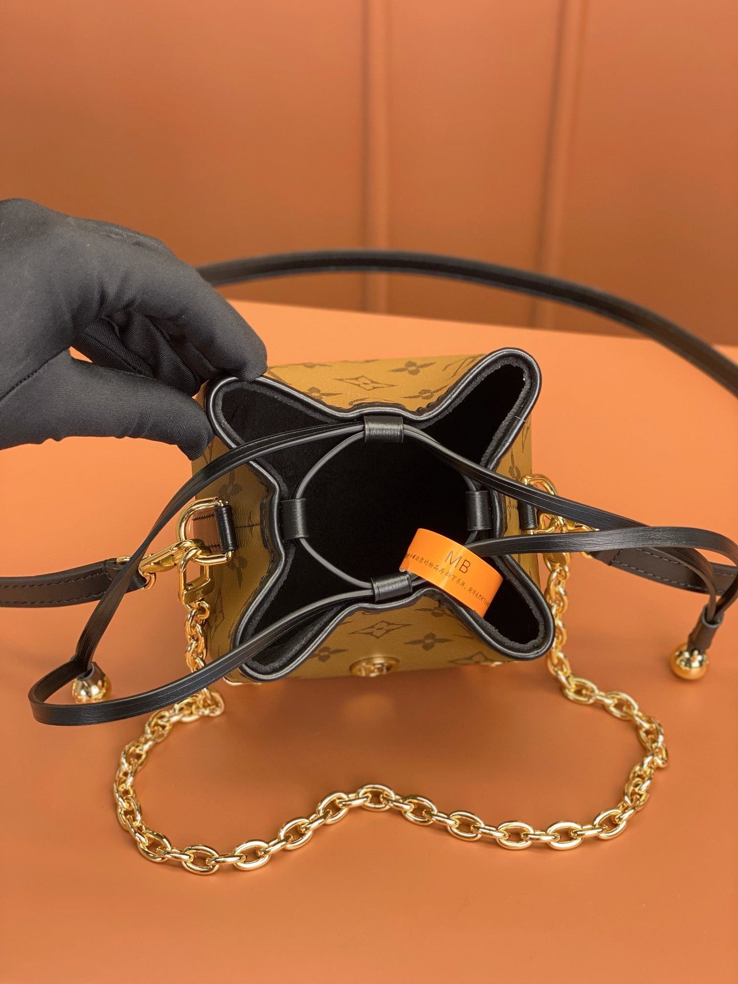 [Luxe]0528 Noé Purse Charms Monogram Reverse