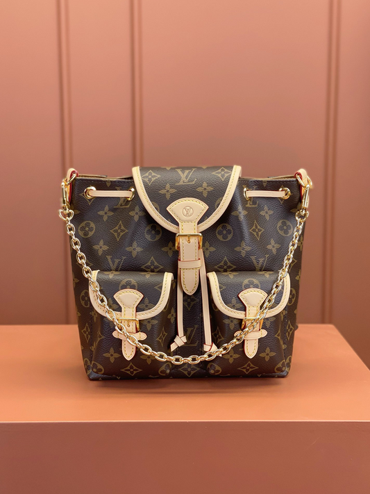 [Luxe]0528 Excursion PM Monogram Canvas