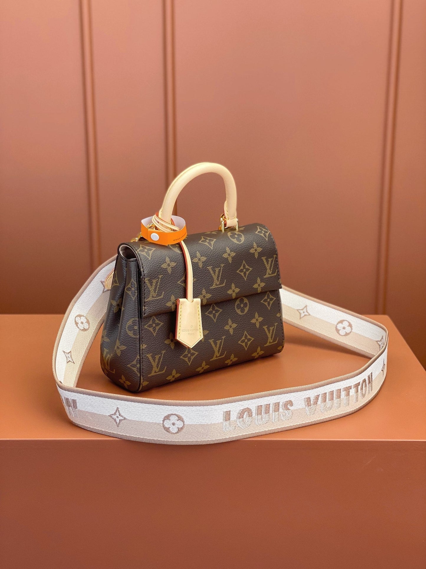 [Luxe]0528 Cluny Mini Monogram