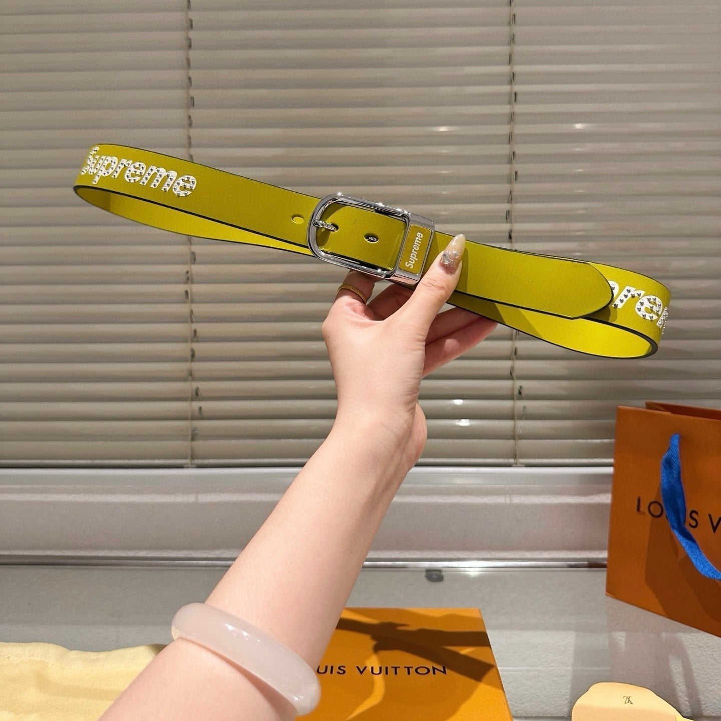 [Luxe]Supreme Steel buckle, fine-grained leather