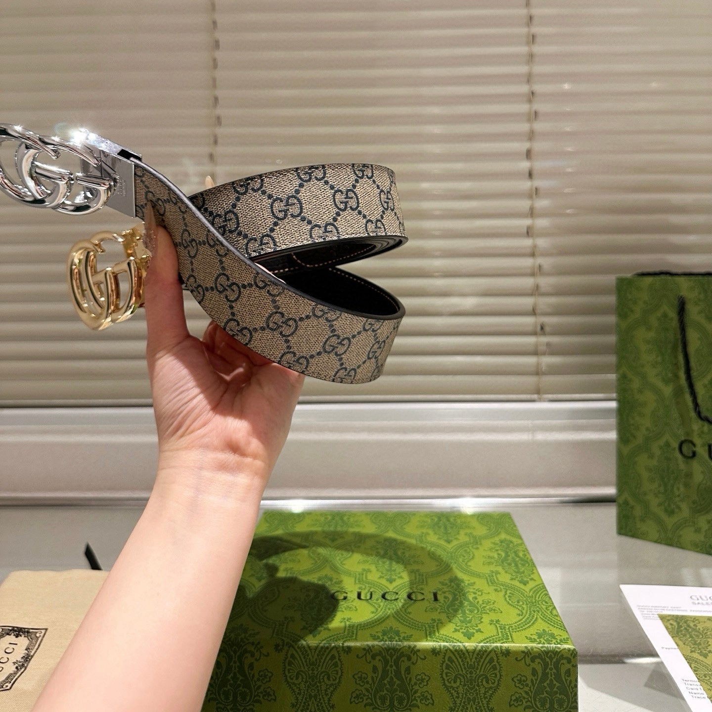 [Luxe]GGPolished steel buckle