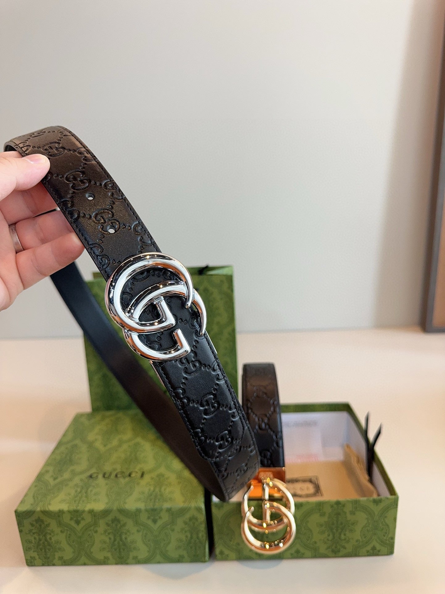 [Luxe]GG Polished steel buckle with printed leather texture