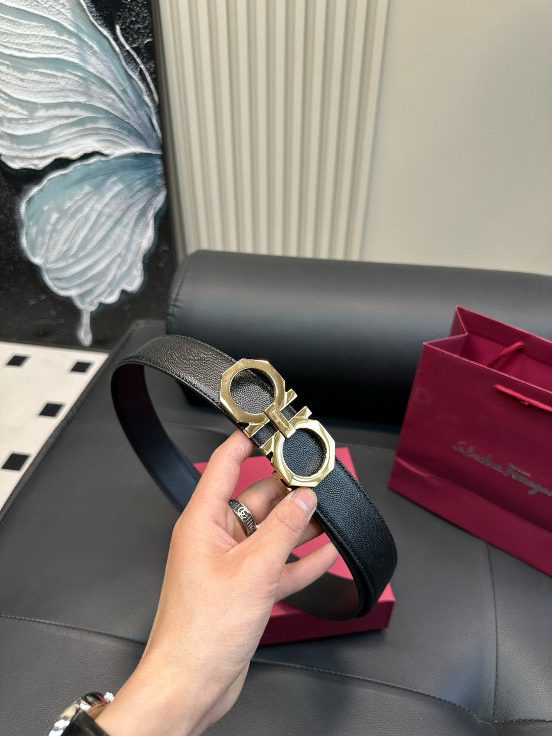 [Luxe]Ferragamo 8-sided polished steel buckle