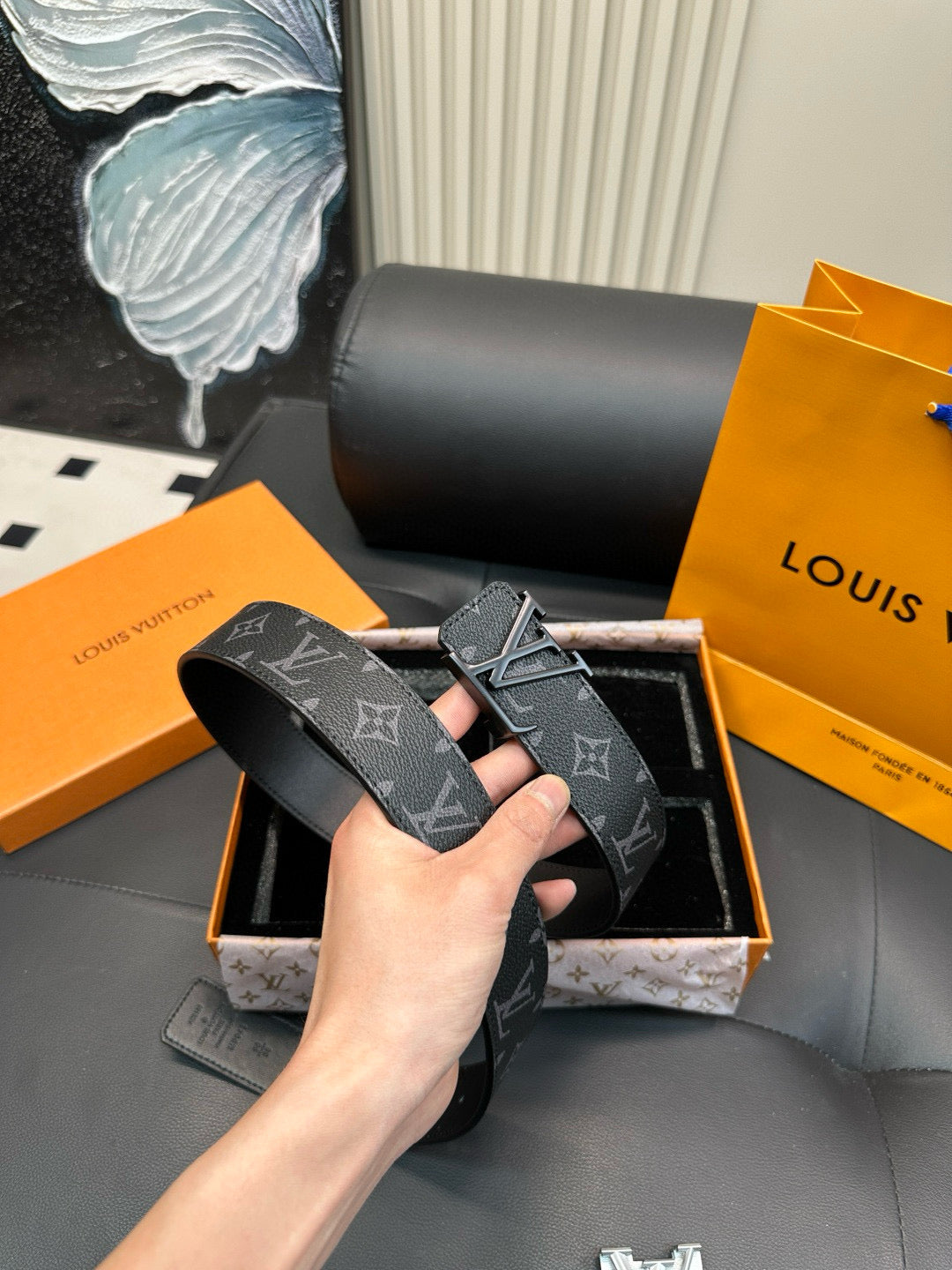 [Luxe]LV Silver and black double-buttoned suit