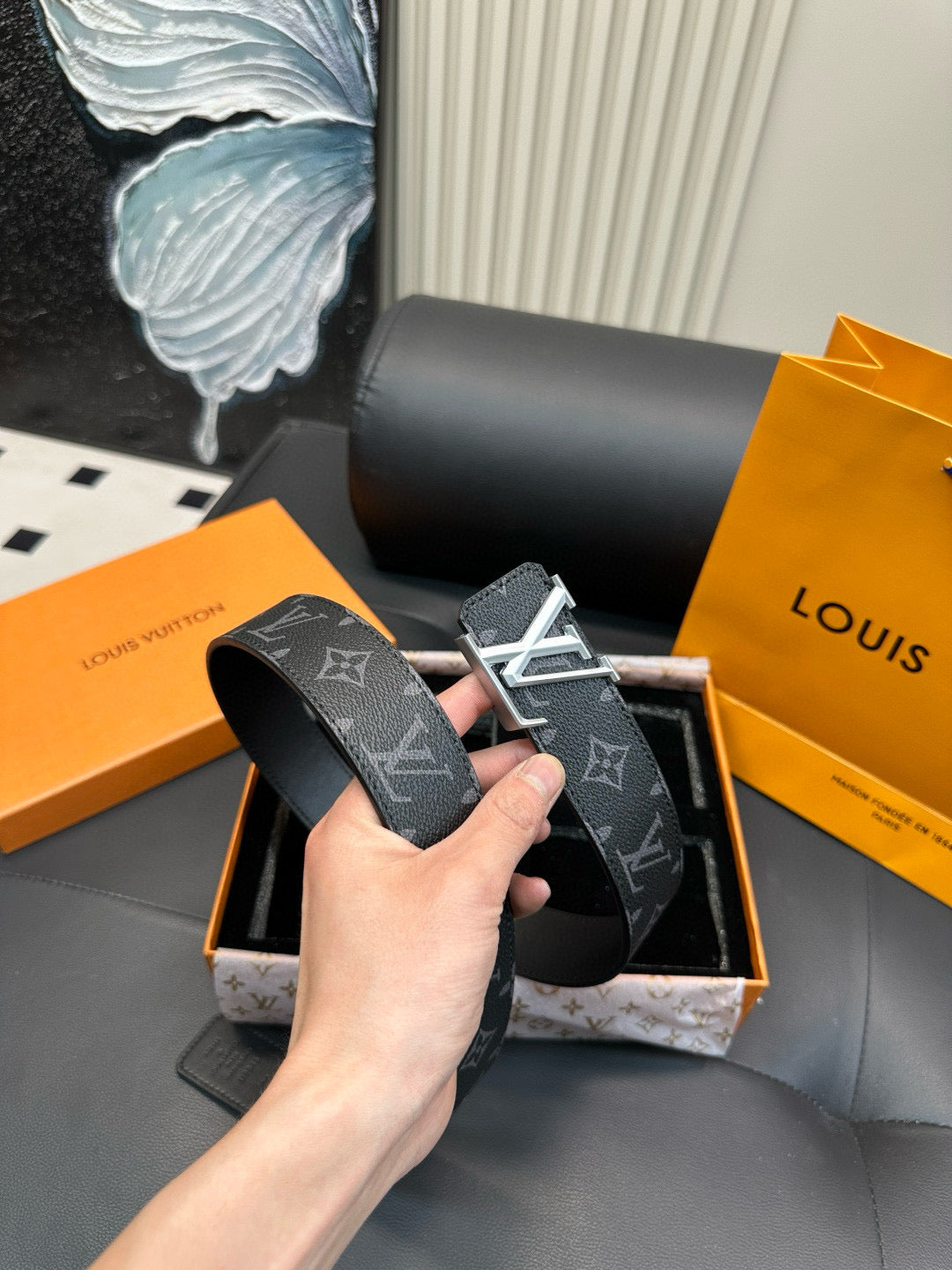 [Luxe]LV Silver and black double-buttoned suit