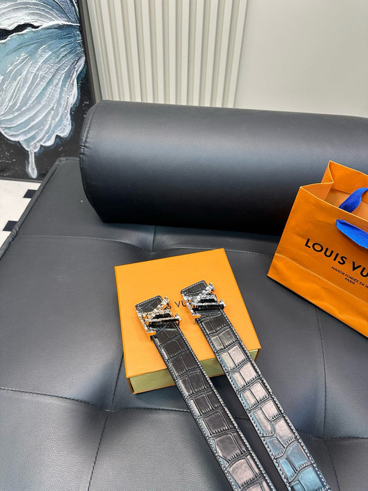 [Luxe]LV Diamond-cut steel buckle with crocodile skin pattern