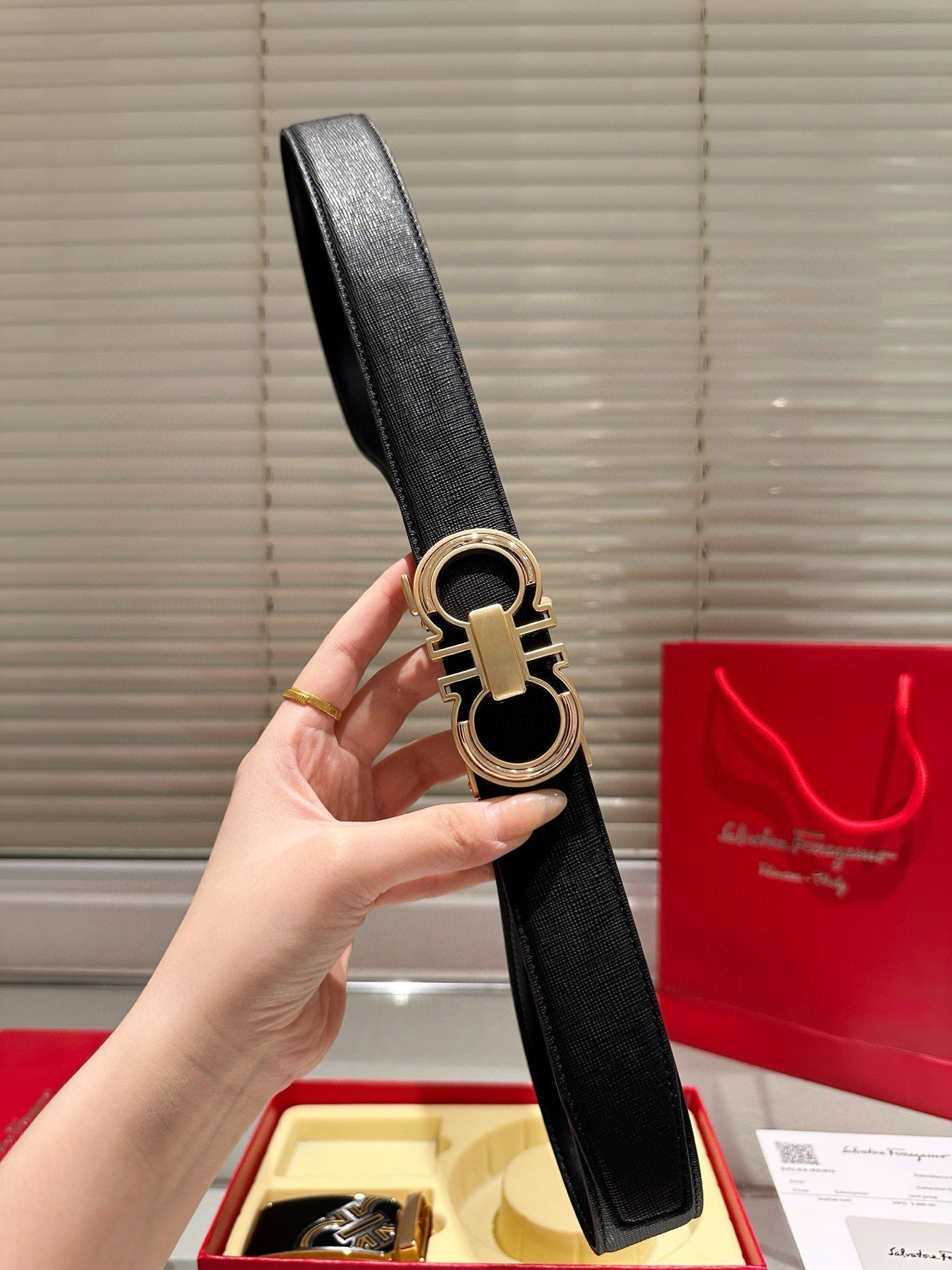 [Luxe]Ferragamo Business fashion suit