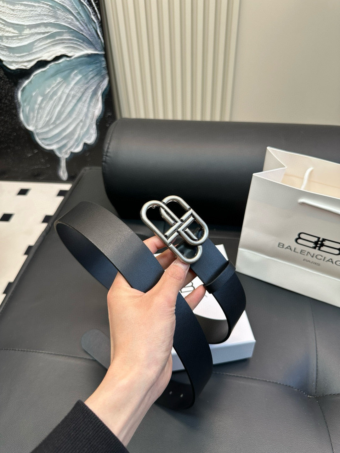 [Luxe]Balenciaga Fashionably simple style