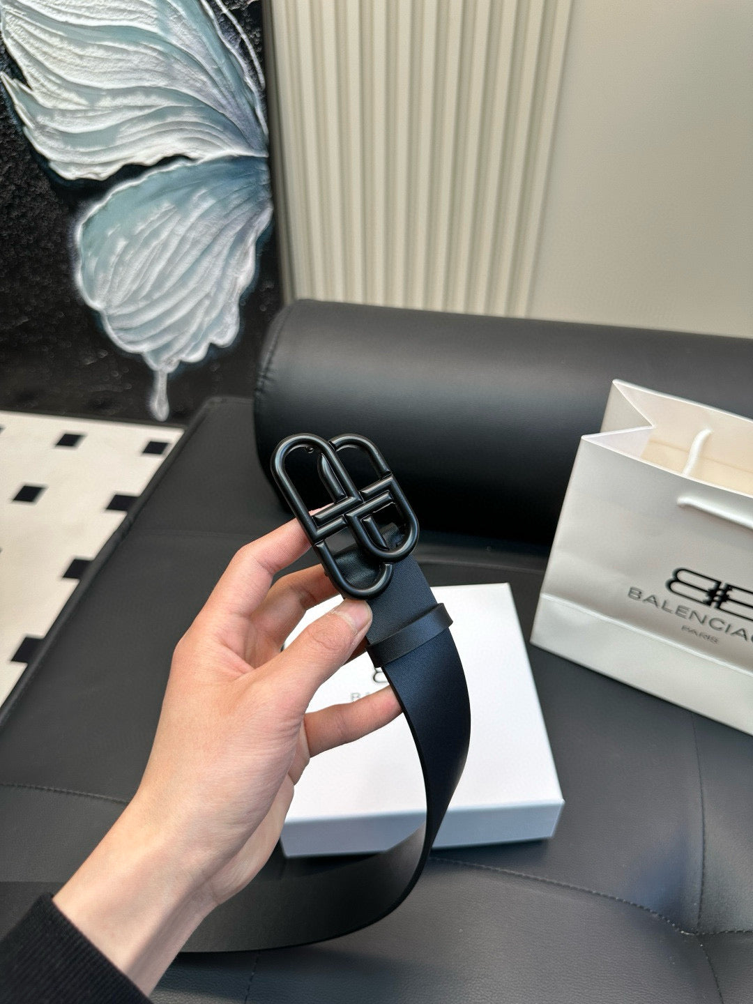 [Luxe]Balenciaga Fashionably simple style