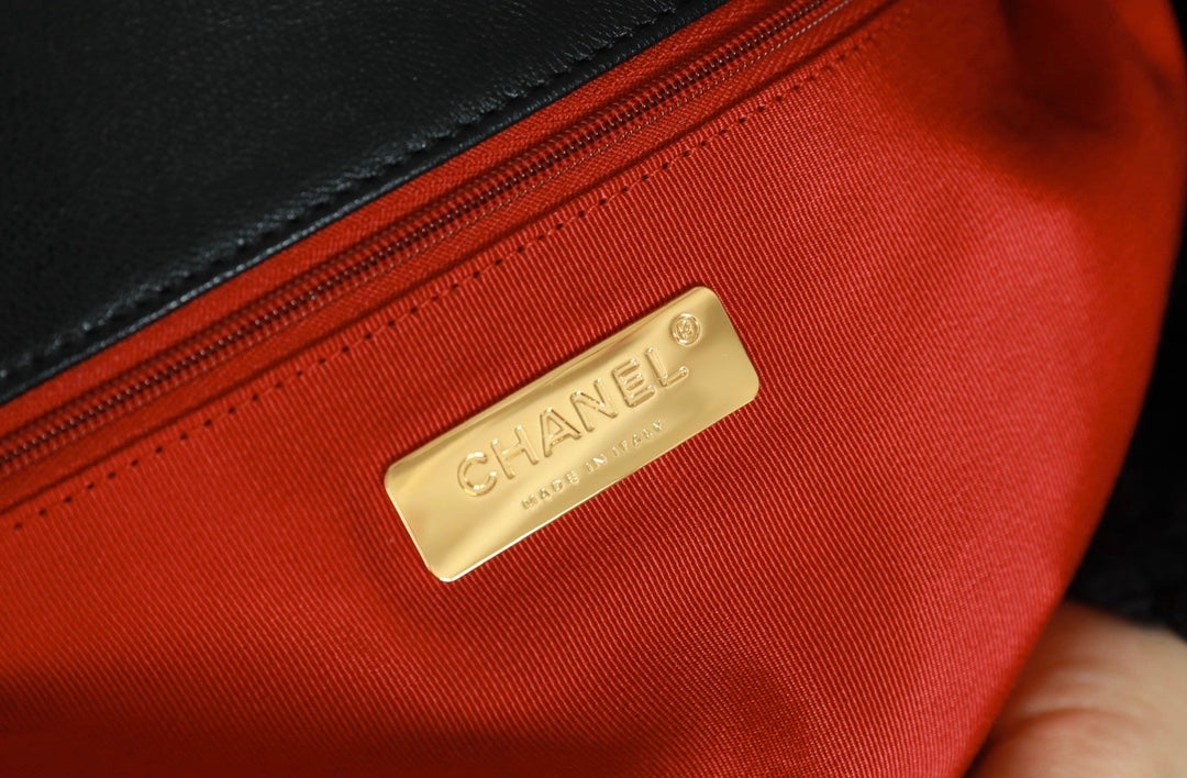 [Luxe]0528 Pre-Owned large 19 shoulder bag