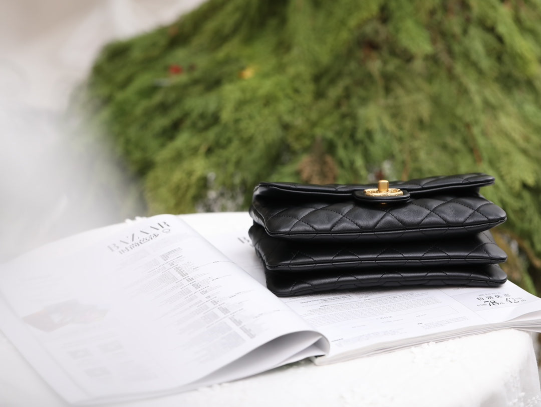[Luxe]0528 New Model Adjustable Buckle Flap Bag black