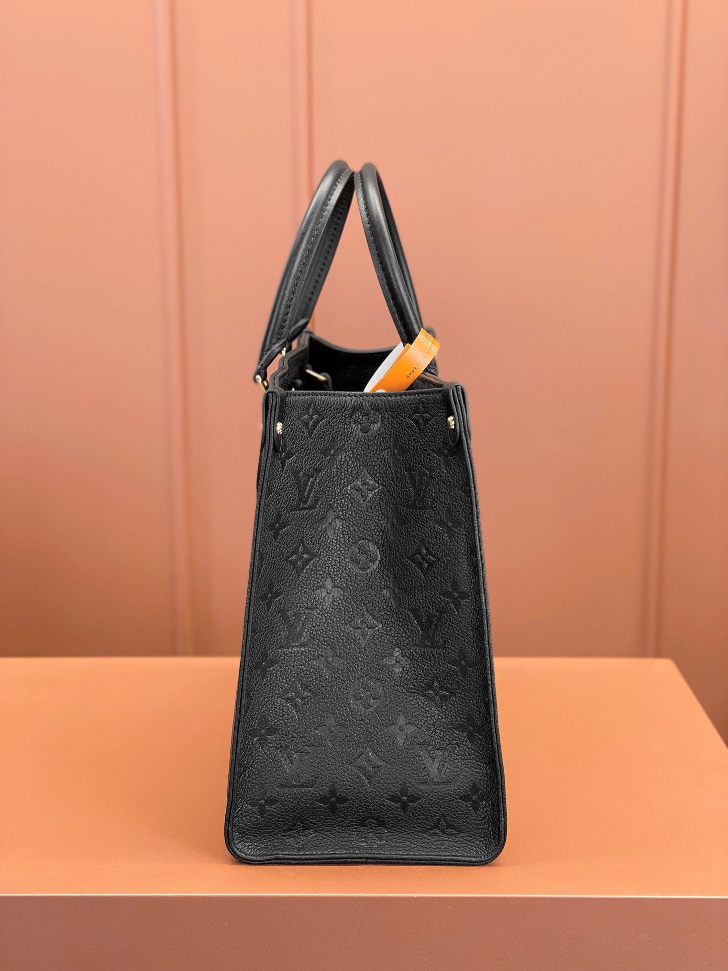 [Luxe]0528 OnTheGo MM Monogram Empreinte Leather