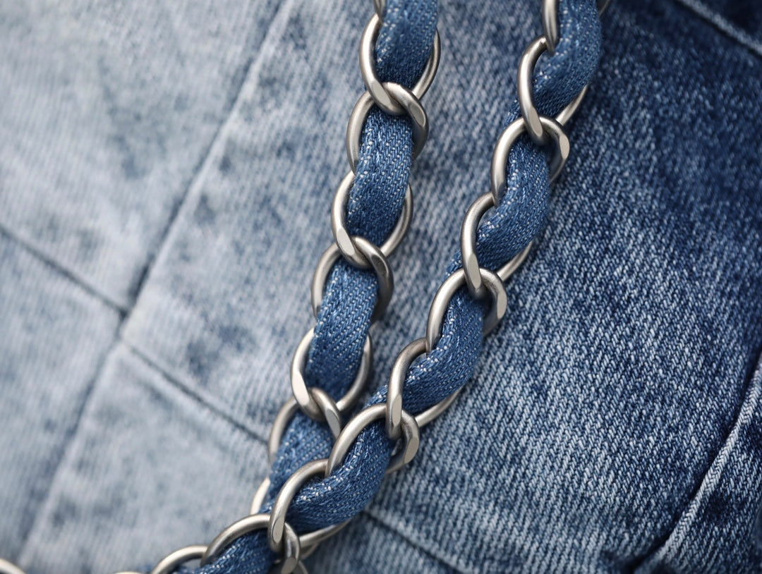 [Luxe]0528 Handbag Washed Denim & Silver-Tone Metal Light