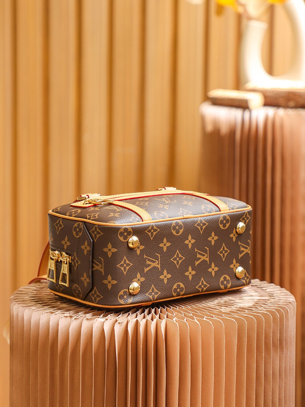 [Luxe]0528 Monogram Canvas Cité Handbag