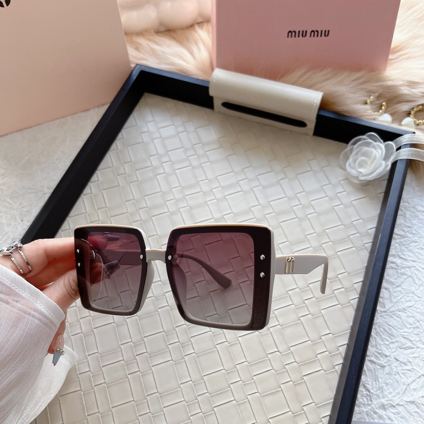 [Luxe]Fashion hot 4 color sunglasses 5104