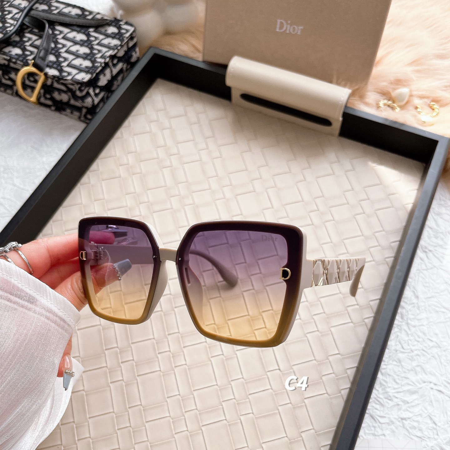 [Luxe]Fashion hot 4 color sunglasses 5901