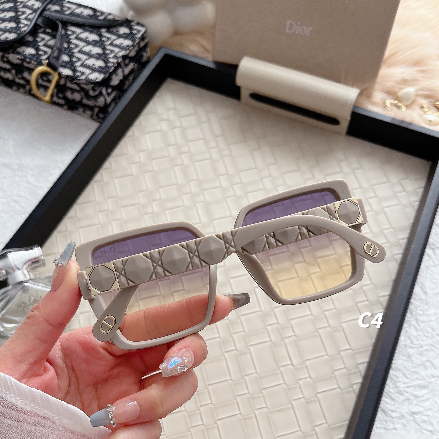 [Luxe]Fashion hot 4 color sunglasses 5901