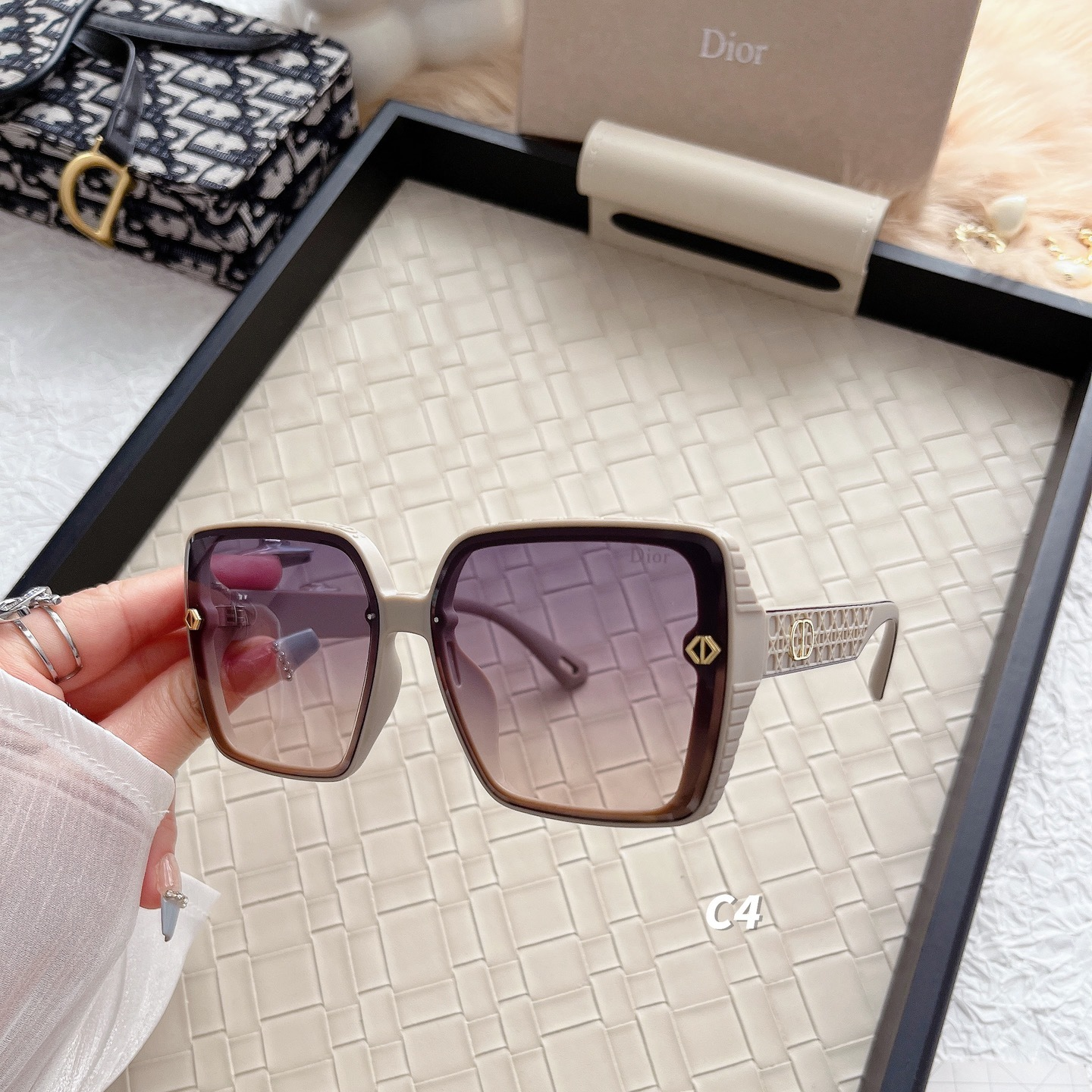 [Luxe]Fashion hot 4 color sunglasses 5903