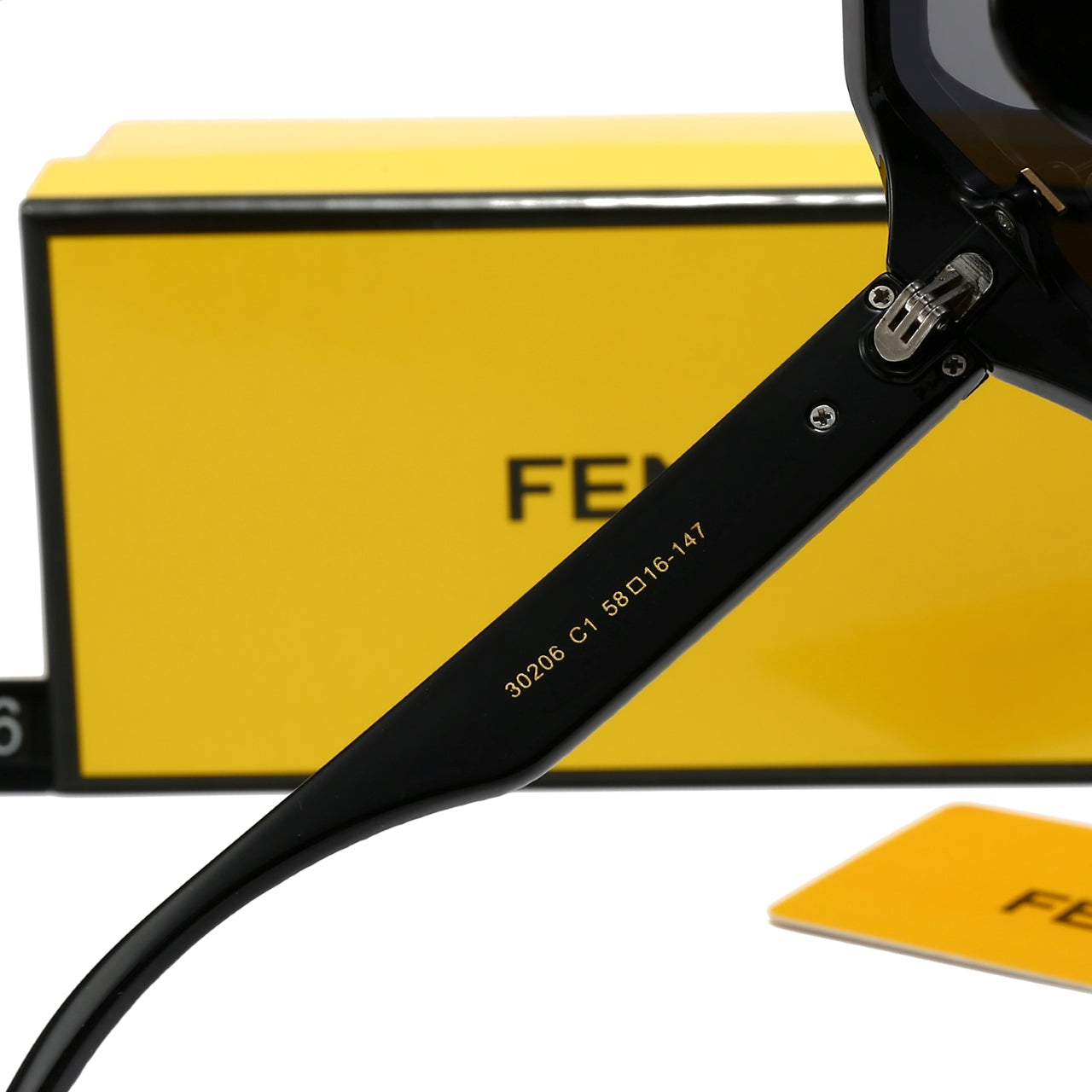 [Luxe]Square frame holiday sunglasses 30206